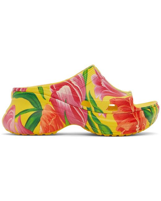 crocs pool slides