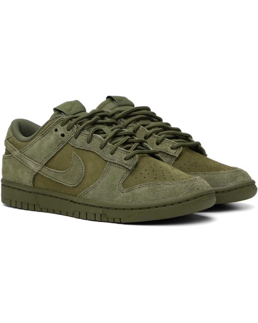 Nike Green Khaki Dunk Low Retro Se Sneakers for men
