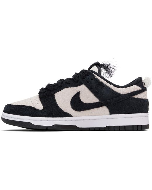 Nike Black Off- Dunk Low Retro Se Sneakers for men