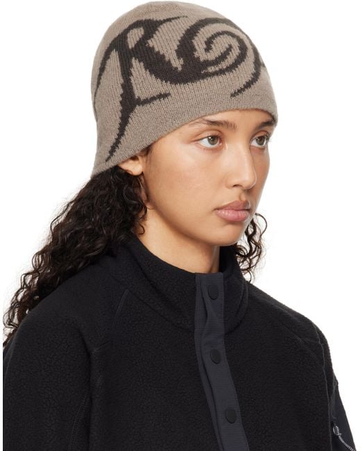 Roa Black Graphic Beanie