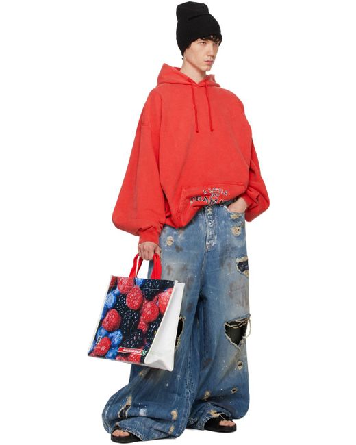 【関税込み】VETEMENTS レッド A Little Bit Dramatic Tシャツ Red 'A Little Bit Dramatic' T-Shirt by VETEMENTS on Sale