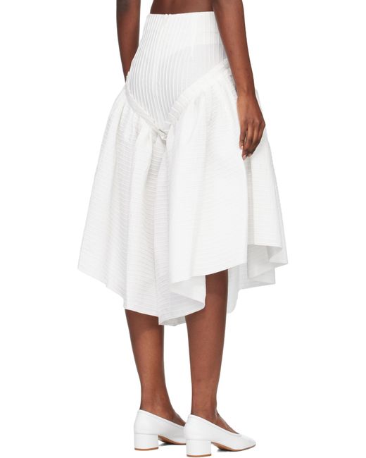 Róisín Pierce White Ruffle & Pintuck Shorts·