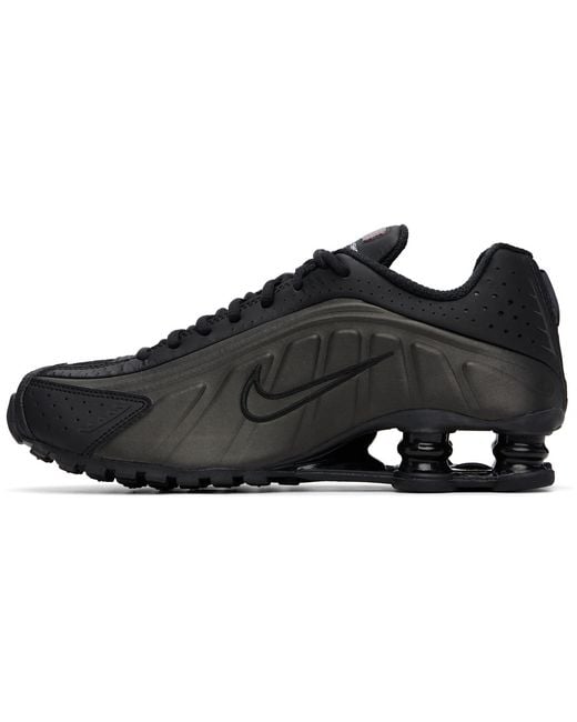 Nike Black Shox R4 Sneakers for men