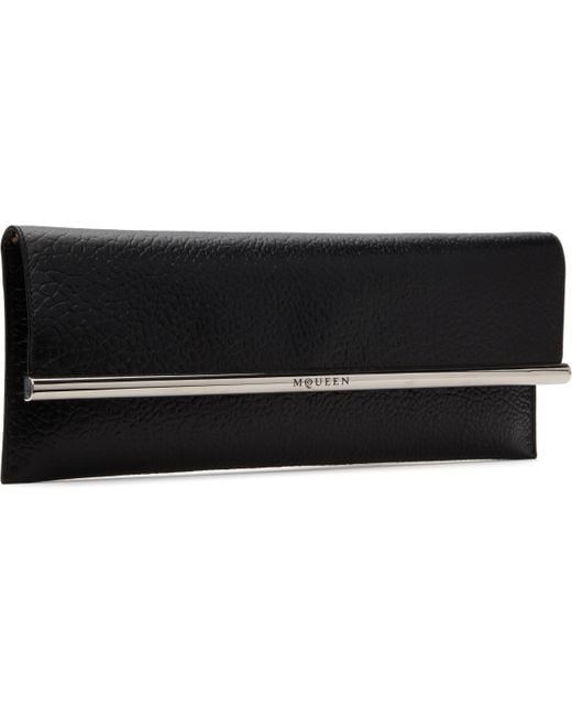 【関税込み】McQueen ブラック Cross-B Long クラッチバッグ McQueen ブラック Cross-B Long クラッチバッグ ブラック | Lyst
