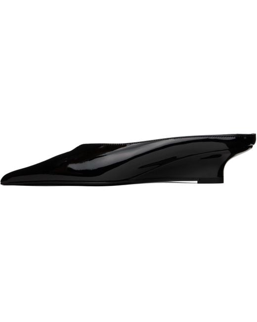Totême  ブラック シャープ パテント ウェッジ ミュール Black