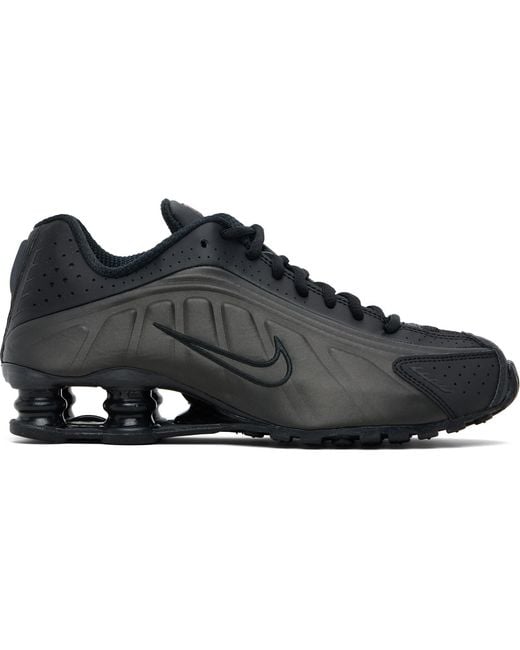 Nike Black Shox R4 Sneakers for men