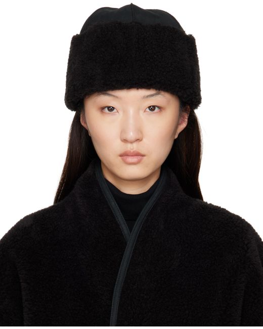 LE17SEPTEMBRE Black Faux-Shearling Hat