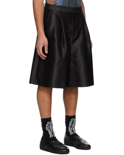 Comme des Garçons Black Pleated Shorts for men