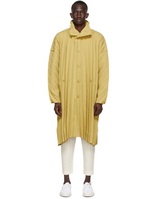 Homme Plissé Issey Miyake Yellow Light Edge Coat for Men | Lyst Canada