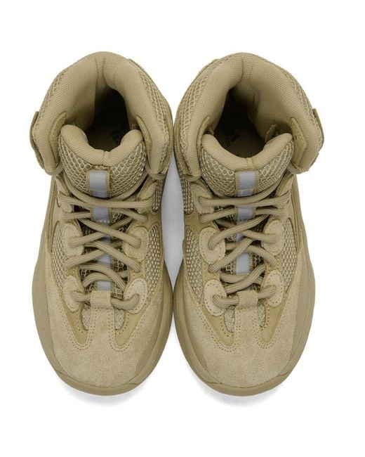 yeezy taupe desert boot