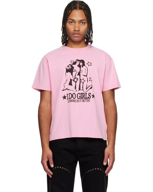 Carne Bollente Pink 'Lesbians Do It Better' T-Shirt for men