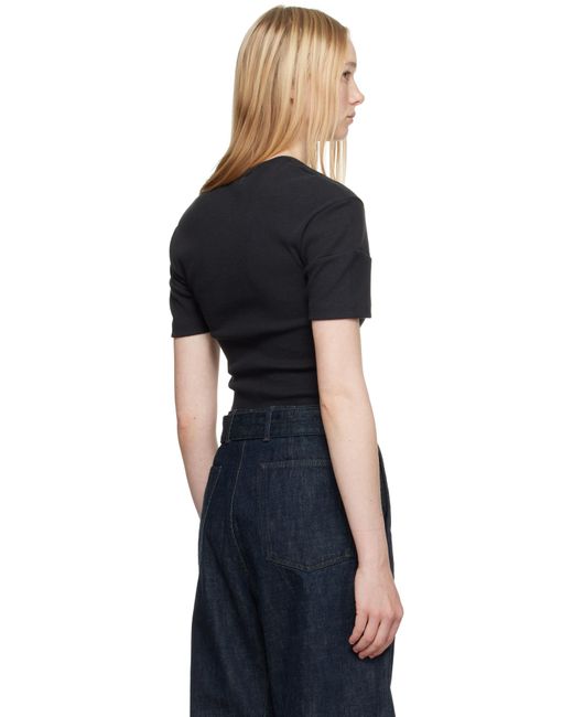 【関税込み】LEMAIRE ブラック フィット ヘンリーネック Tシャツ Lemaire ブラック フィット ヘンリーネック Tシャツ ブラック | Lyst
