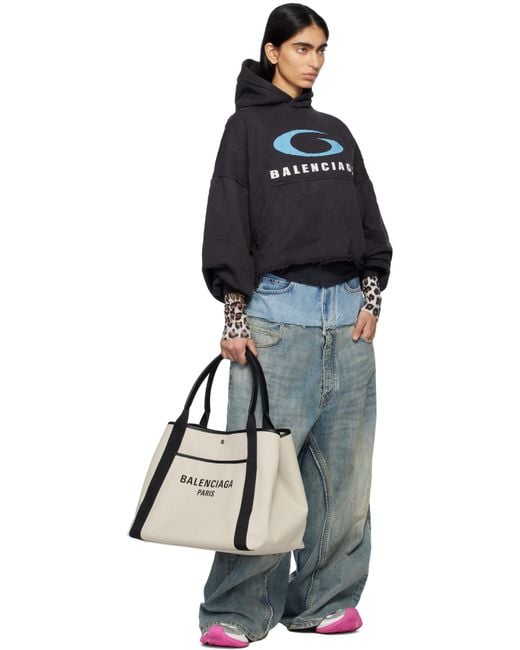 【BALENCIAGA】オフホワイト ラージ Biarritz トートバッグ Balenciaga オフホワイト ラージ Biarritz トートバッグ