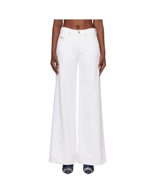DIESEL White 1978 D-Akemi Flare Jeans