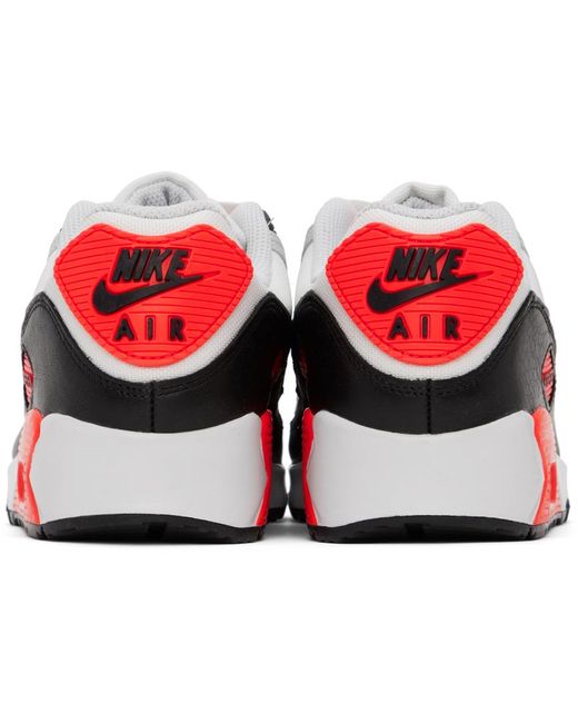 Nike Black Multicolor Air Max 90 Sneakers for men