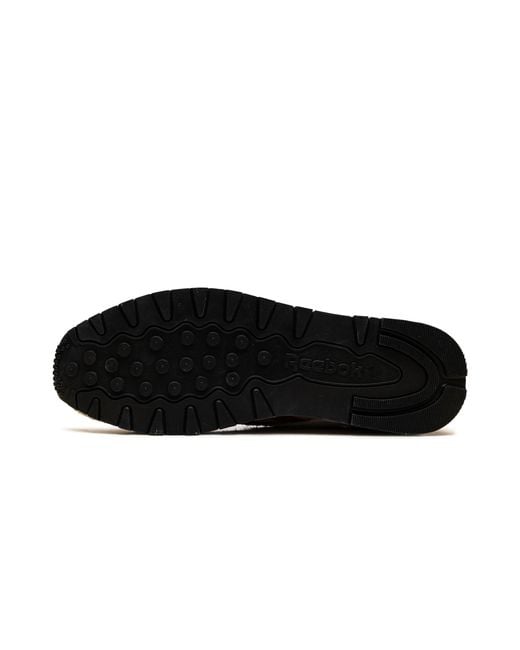 Reebok Black Classic Leather Gy1525" for men