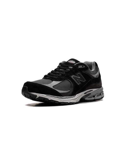New Balance Black 2002R U2002Rc" for men