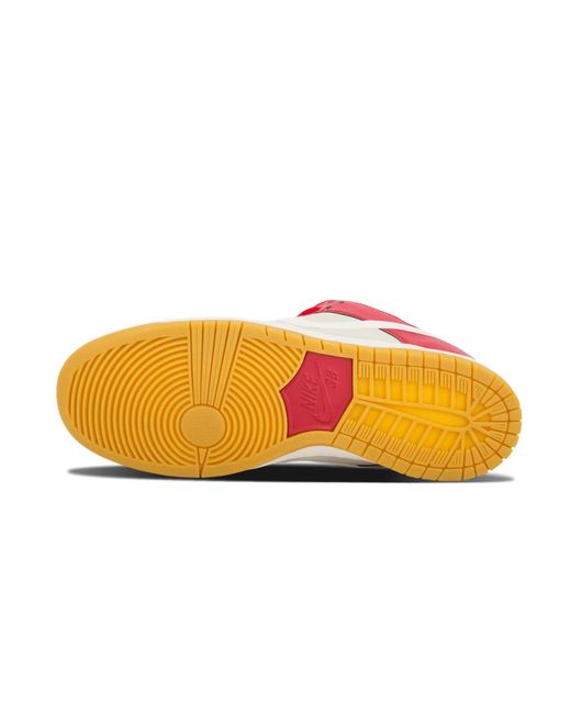 Nike Black Dunk Low Pro Sb "Valentine's Day" for men