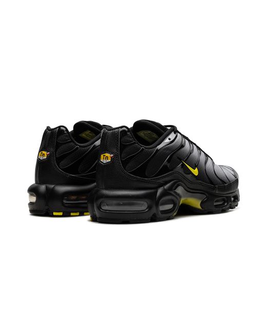 Nike Black Air Max Plus "Wolf Opti" Dm0032 012" for men