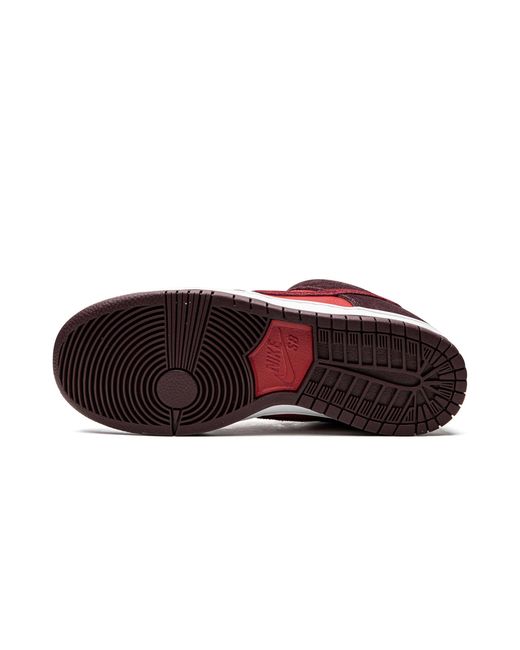 Nike Red Sb Dunk Low "Cherry" Dm0807 600" for men