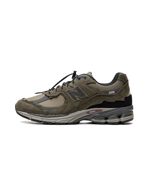 New Balance Black 2002R "Protection Pack for men