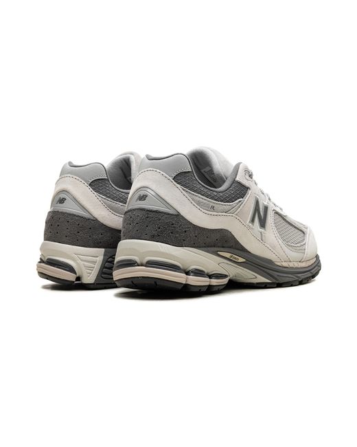 New Balance Black 2002R "Raincloud Concrete" M2002Rrw" for men