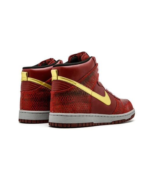 Nike Red Dunk High Premium "Eddie Cruz West" 317891 671" for men