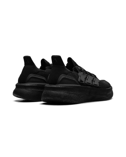 Adidas Black Ultraboost 5 "Triple" Id8847"