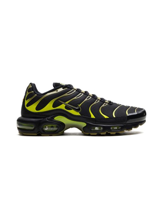 Nike Black Air Max Plus Dm0032 010" for men