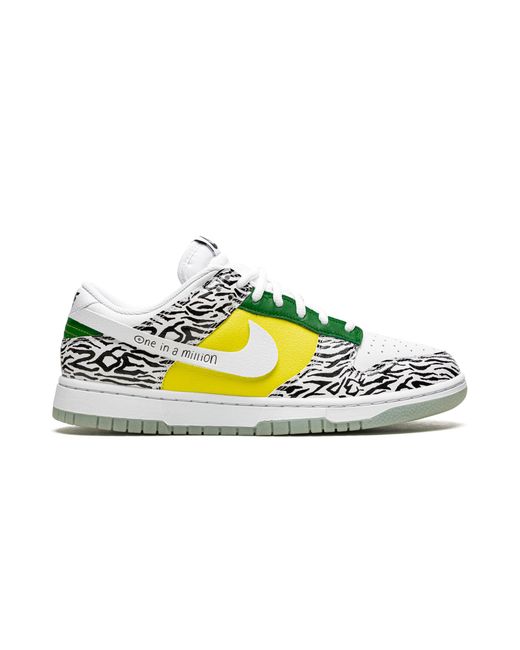 Nike Black Dunk Low "Doernbecher 2022" Dr7305 100" for men