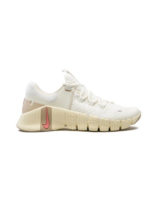 Nike Black Free Metcon 5 "Sail Sanddrift" Dv3950 100"