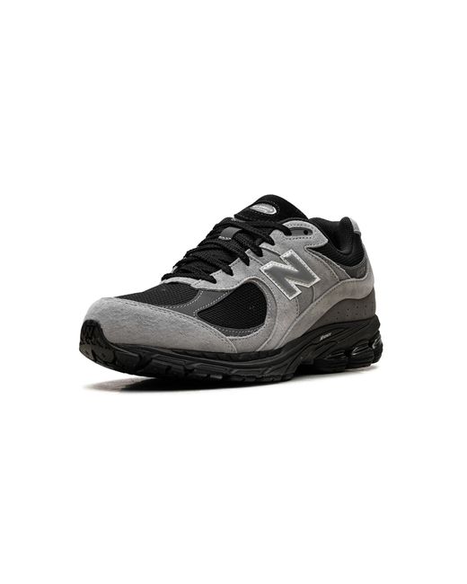New Balance Black 2002R Metallic" U2002Rm" for men