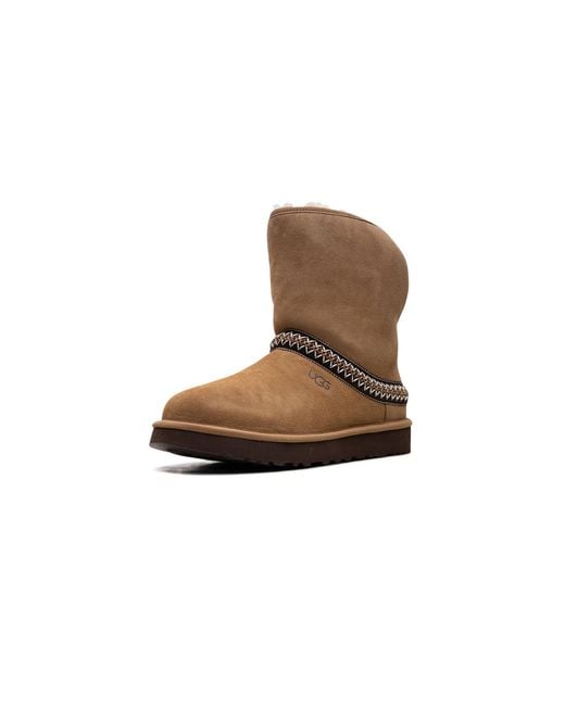 Ugg Black Classic Short Crescent Boot "Chestnut" 1161770 Che"