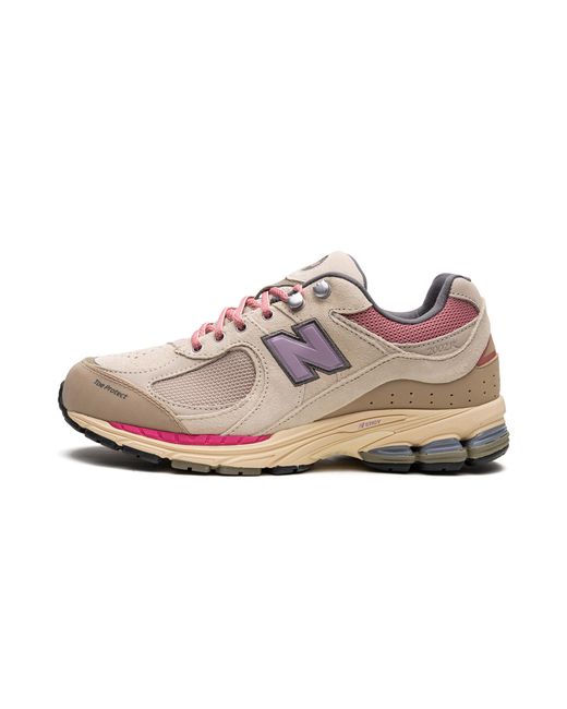 New Balance Black 2002R "Hiking Pack for men