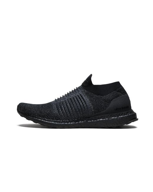 ultraboost laceless triple black