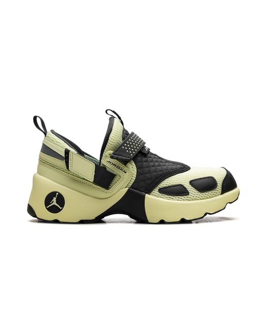 Nike Black Trunner Lx "Luminous" Hq2164 302" for men