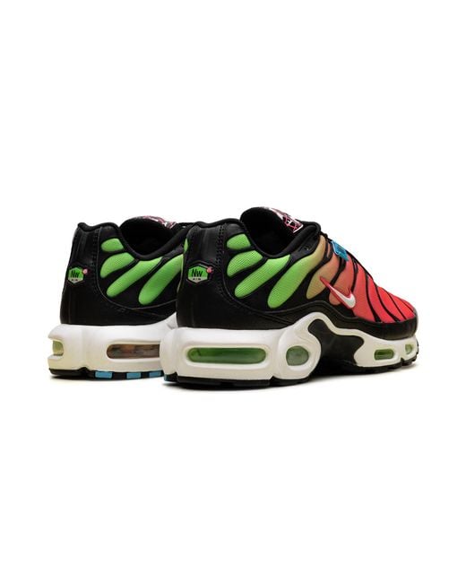 Nike Black Air Max Plus Ww "Worldwide Pack Crimson" Ck7291 001" for men