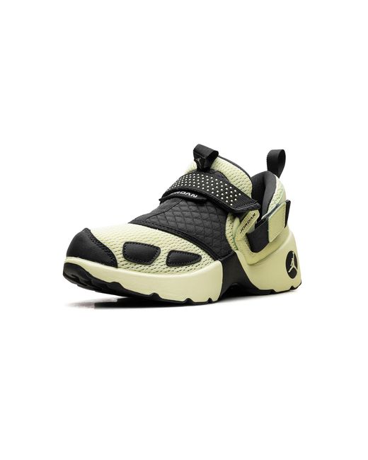 Nike Black Trunner Lx "Luminous" Hq2164 302" for men