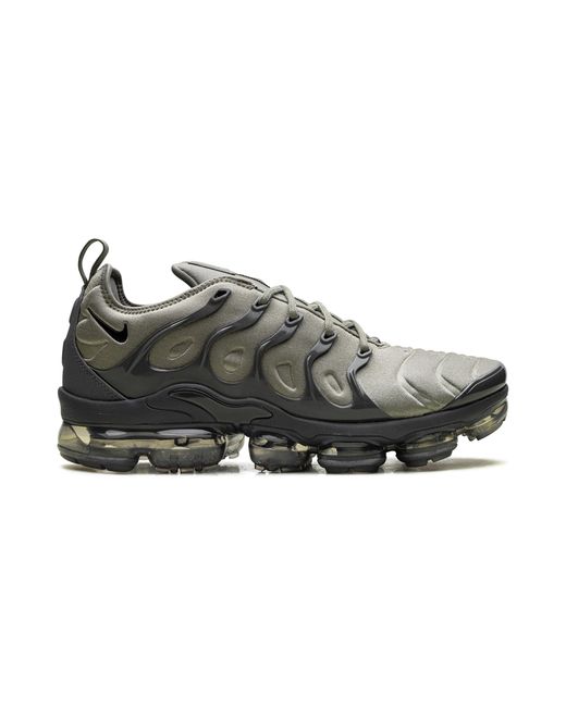 Nike Black Air Vapormax Plus Sneaker for men