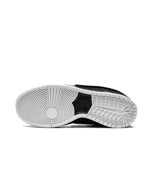 Nike Black Sb Dunk Low "Gnarhunters" Dh7756 010" for men