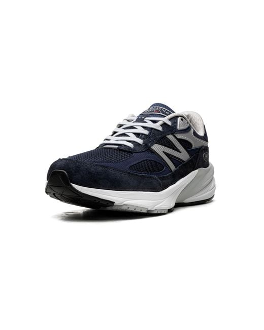 New Balance Black 990 V6