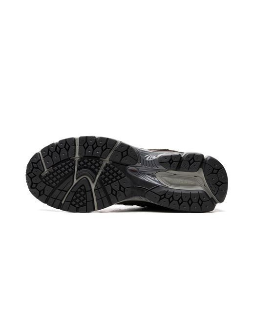 New Balance Black 2002R "Protection Pack for men