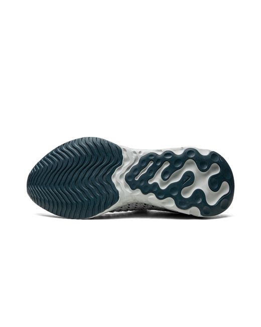 Nike Black React Phantom Run Flyknit 2 "Dark" Do6698 001"