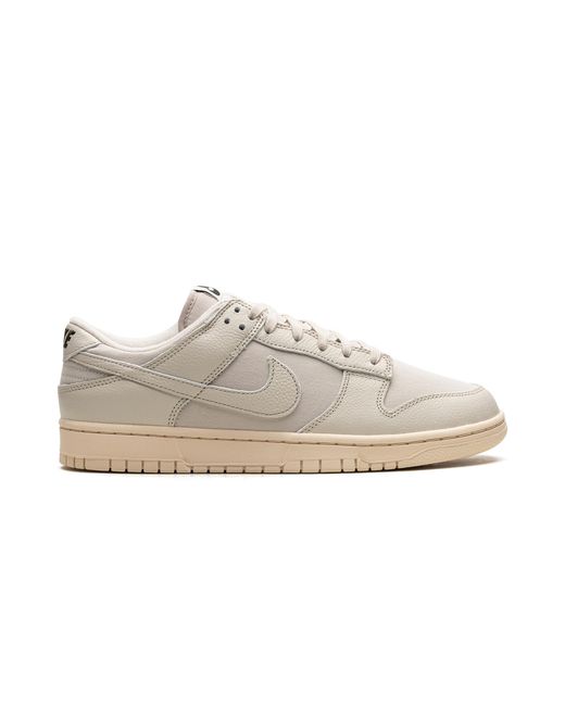 Nike Black Dunk Low "Light Orewood" Dz2538 100" for men