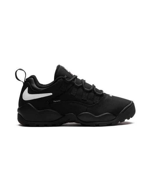 Nike Black Sb Darwin Low "Supreme for men