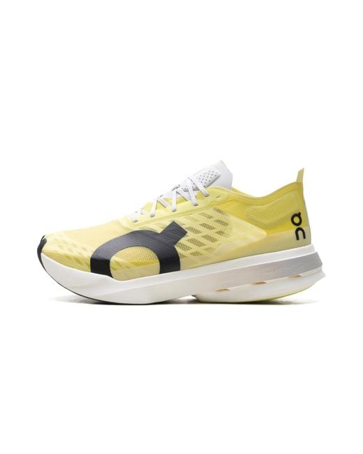 On Shoes Black Cloudboom Strike "Limelight Wolf" 3Me30483331" for men