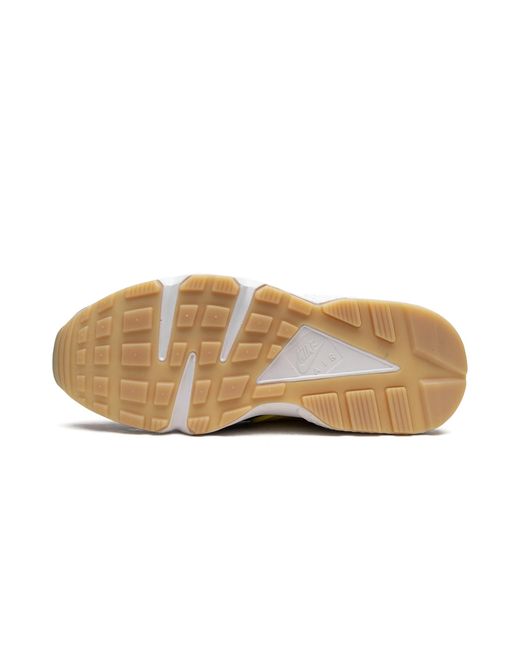 Nike Black Air Huarache "Go The Extra Smile" Do5873 001"