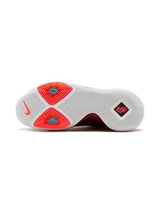 Nike Red Kyrie 3 Ep 'Team' for men