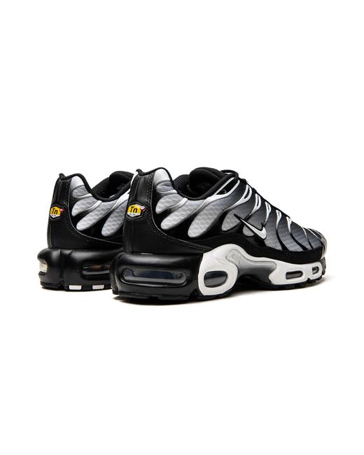 Nike Black Air Max Plus Dm0032 003" for men