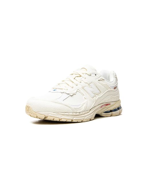 New Balance Black 2002R "Protection Pack for men